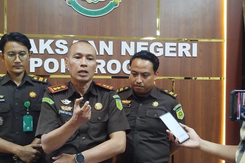 Kejaksaan Ponorogo tangani empat kasus korupsi selama 2025..