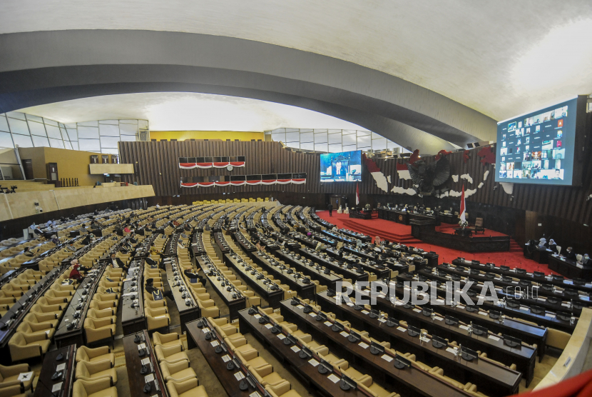 Suasana Rapat Paripurna DPR di Kompleks Parlemen, Senayan, Jakarta (Ilustrasi).