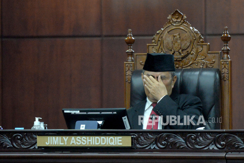 Ketua Majelis Kehormatan Mahkamah Konstitusi (MKMK) Jimly Asshiddiqie  