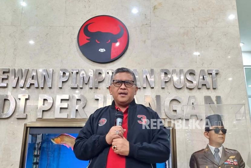 Sekretaris Jenderal Partai Demokrasi Indonesia Perjuangan (PDIP), Hasto Kristiyanto. Sekjen Hasto membantah ada perpecahan di internal PDIP.