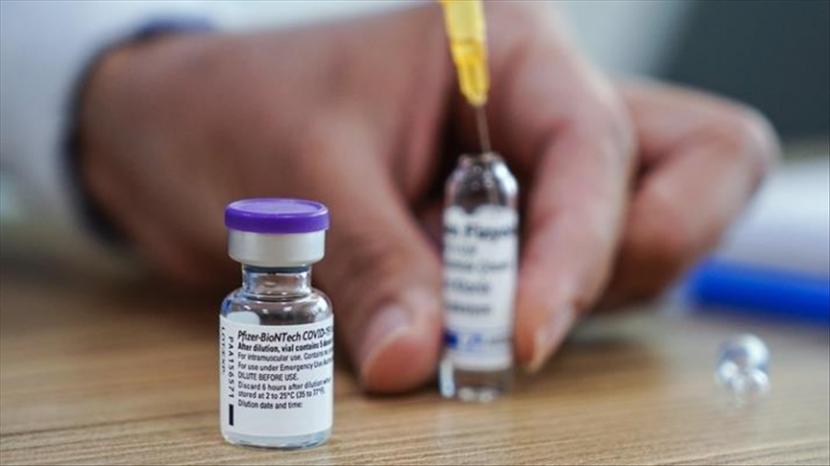 Sebanyak 53,5 persen atau 17.480.766 dari total penduduk Malaysia telah menyelesaikan vaksinasi Covid-19.