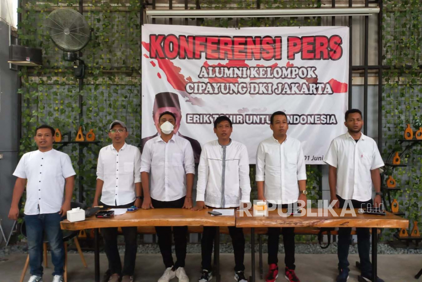 Alumni Kelompok Cipayung DKI Jakarta menggelar deklarasi dukungan untuk Erick Thohir di Jakarta, Kamis (1/6/2023).