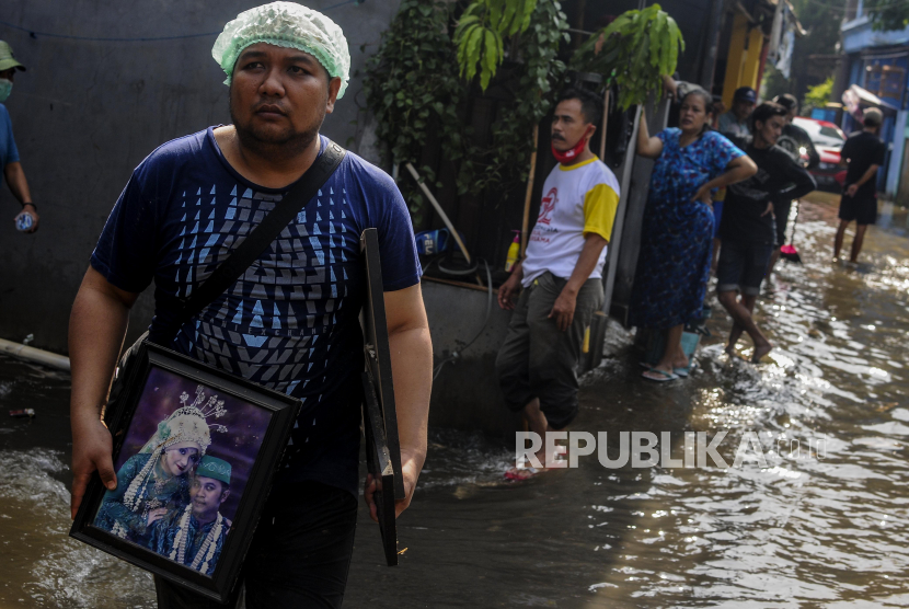 Badan Penanggulangan Bencana Daerah (BPBD) Sumatera Selatan (Sumsel) mengimbau masyarakat setempat untuk mewaspadai kemungkinan terjadinya bencana banjir (Foto: ilustrasi bencana banjir)