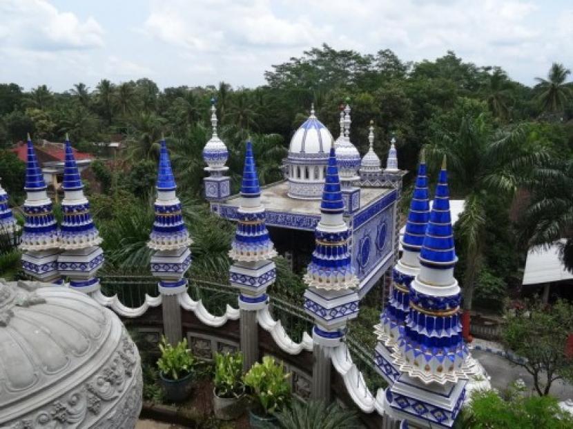 Masjid Tiban di Malang, Dibangun Hanya Semalam?m