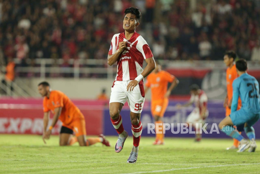 Persis berhasil mengamankan kemenangan perdana saat melawan Borneo FC di stadion Manahan Solo, Sabtu (15/7/2023). (Dok Persis Solo)