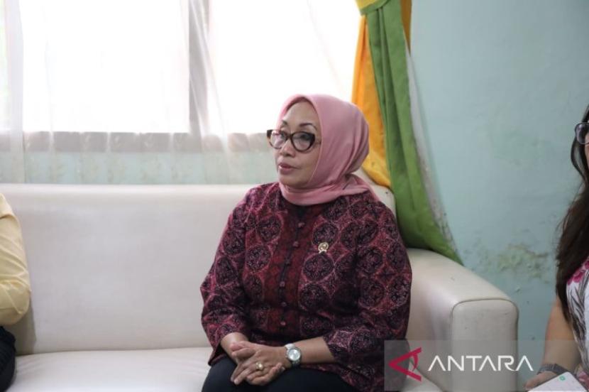 Rendahkan martabat, KemenPPPA kecam guru tanggalkan pakaian siswa.