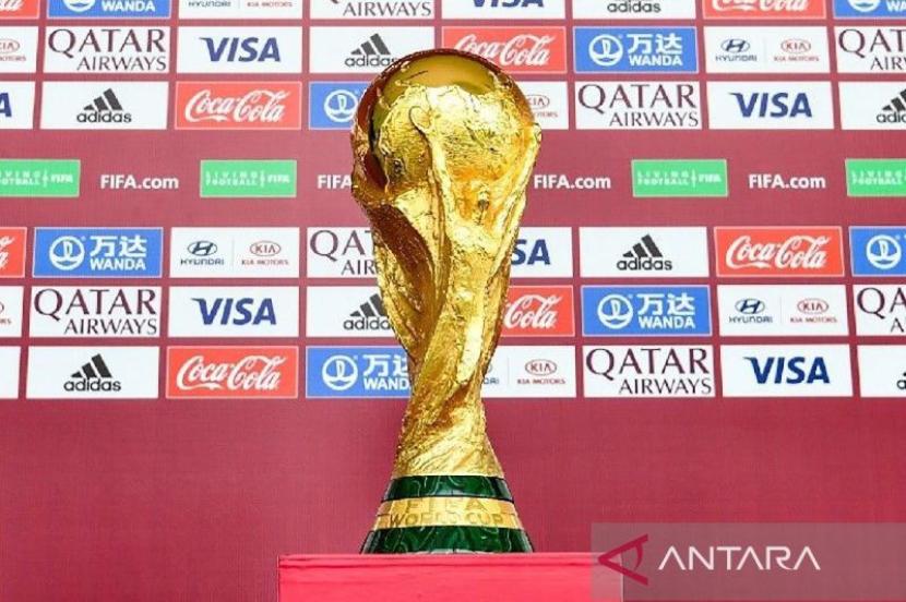 Koalisi advokasi desak asosiasi sepak bola Eropa larang timnas Israel.