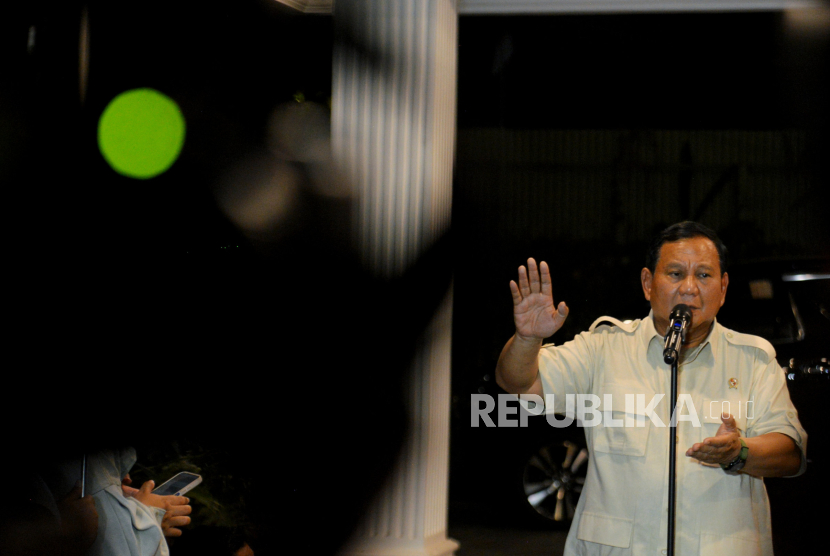 Ketua Umum Partai Gerindra Prabowo Subianto. Waketum PAN Viva Yoga sebut SBY dan Demokrat resmi mendukung Prabowo Subianto.