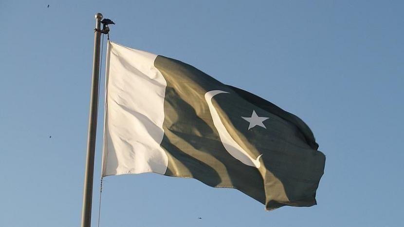 China telah menyetujui pinjaman 2,3 miliar dolar AS untuk menopang cadangan devisa Pakistan yang semakin menipis.