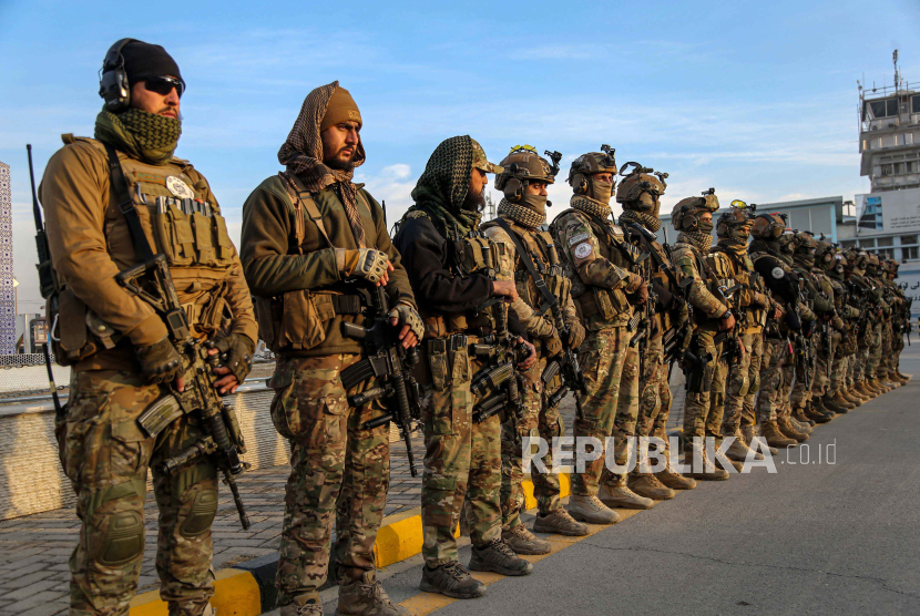 Pasukan Taliban. 
