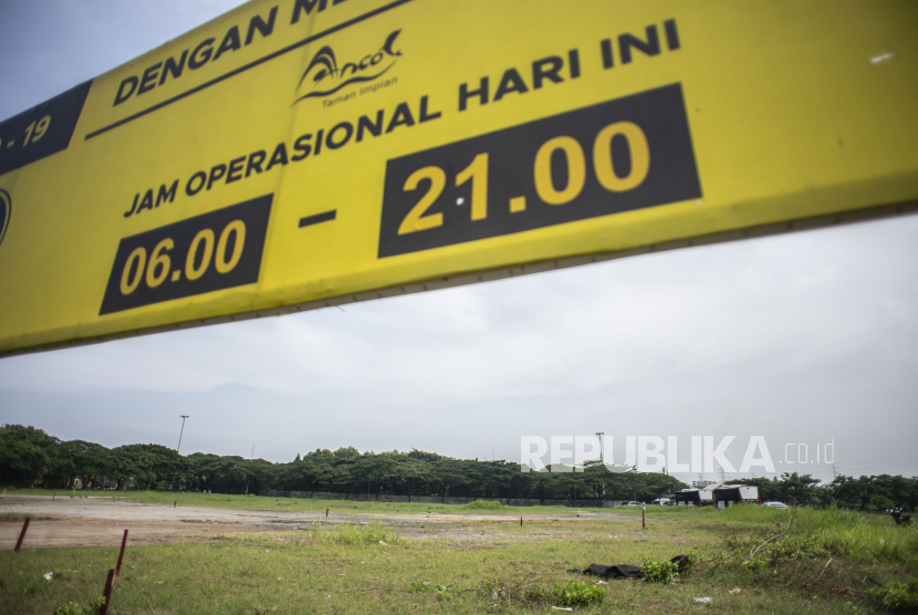 Suasana lokasi yang akan menjadi tempat dibangunnya Jakarta International E-Prix Circuit (JIEC) di kawasan Taman Impian Jaya Ancol, Jakarta. PT Jakpro berencana memulai penjualan tiket Formula E pada Maret 2022.