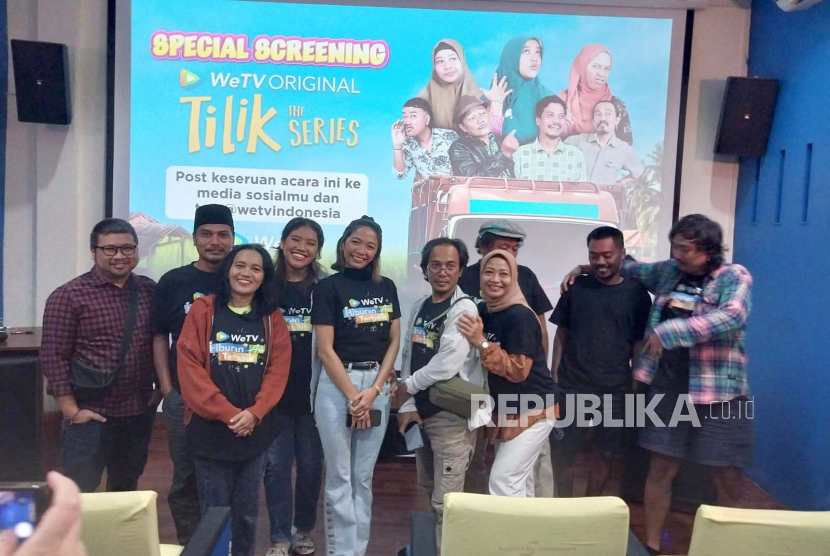 Para pemain Tilik The Series di Exclusive Screening WeTV Original Tilik The Series di Museum Sonobudoyo, Yogyakarta, Selasa (11/4/2023). 