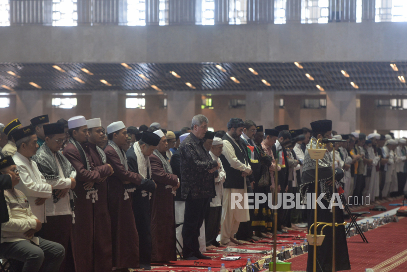 Jangan Tinggalkan Amalan Ini di Hari Jumat 