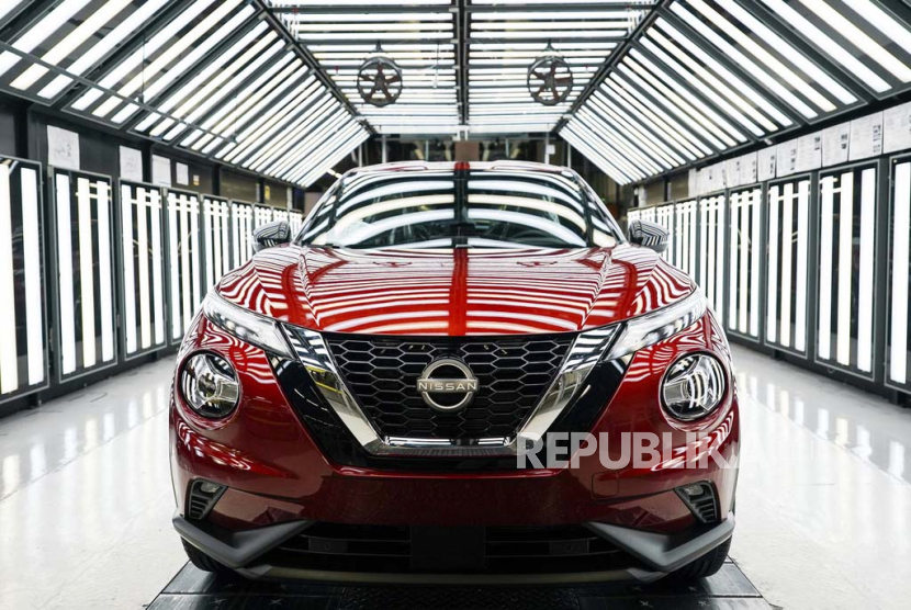 Nissan Motor Corporation akan mulai memproduksi mobil listrik hasil kerja sama dengan Dongfeng Motor di Wuhan mulai akhir tahun ini.