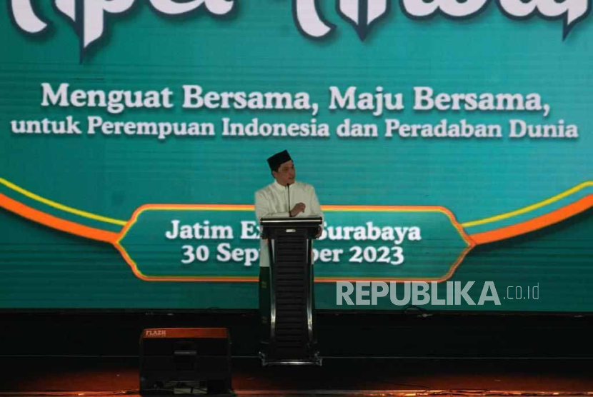 Menteri BUMN Erick Thohir menghadiri Apel Akbar Fatayat se Indonesia di Surabaya, Sabtu (30/9/2023).