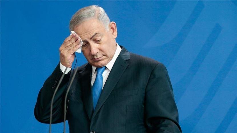 Perdana Menteri Israel Benjamin Netanyahu tiba di Pengadilan Distrik Yerusalem pada Ahad (8/2) untuk melanjutkan persidangannya atas tuduhan korupsi.