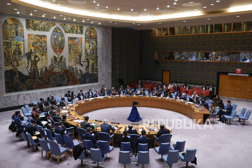 Perwakilan negara anggota Dewan Keamanan PBB melakukan pertemuan di markas PBB, New York, Kamis (5/1/2023)