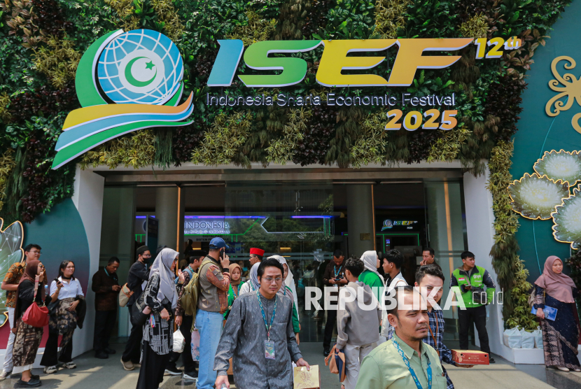 Foto ilustrasi: Gelaran Indonesia Sharia Economic Festival (ISEF) 2025 di JIExpo Kemayoran, Jakarta, Kamis (9/10/2025).