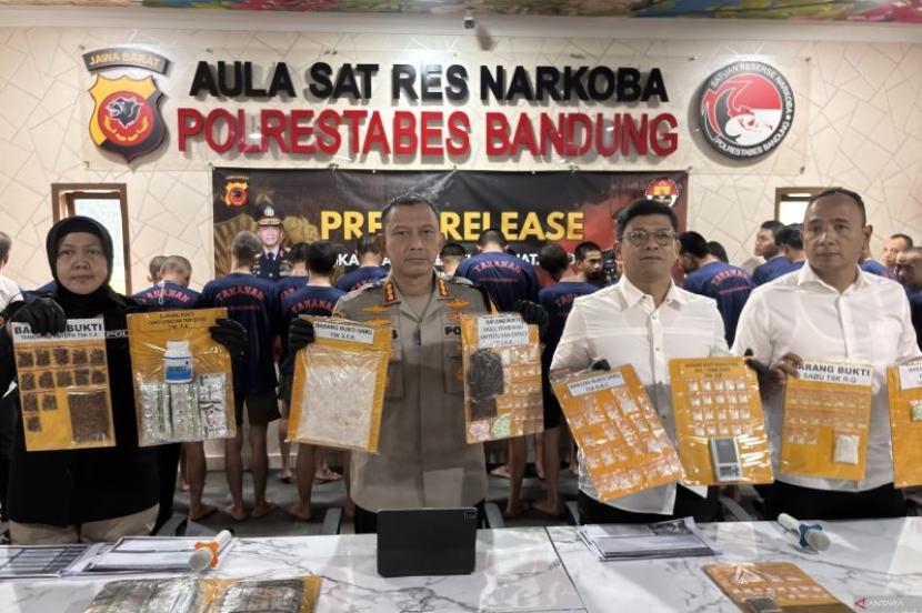 Polrestabes Bandung Ungkap 175 Kasus Narkotika Sepanjang 2025