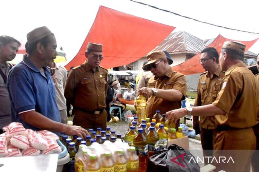 Wabup: kestabilan harga pengaruhi daya beli masyarakat Bone Bolango.