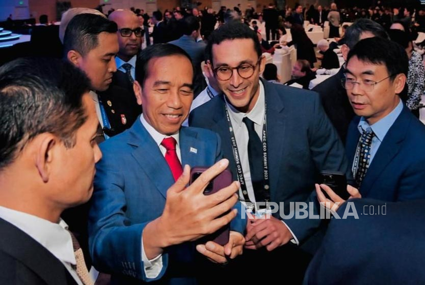 Presiden Jokowi saat menghadiri APEC CEO Summit di San Fransisco, Amerika Serikat.