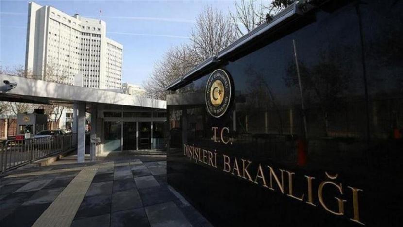 Turki pada mengutuk pembunuhan ilmuwan nuklir Iran Mohsen Fakhrizadeh pada Sabtu (28/11).