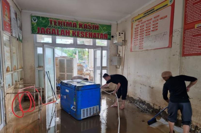 Puskesmas di Bireuen Tetap Layani Warga Meski Dihantam Banjir