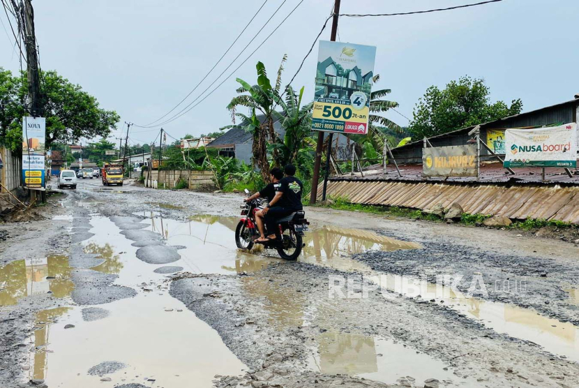 Pemprov Jabar Gelontorkan Rp 45 Miliar untuk Warga Terdampak Penutupan Tambang di Bogor