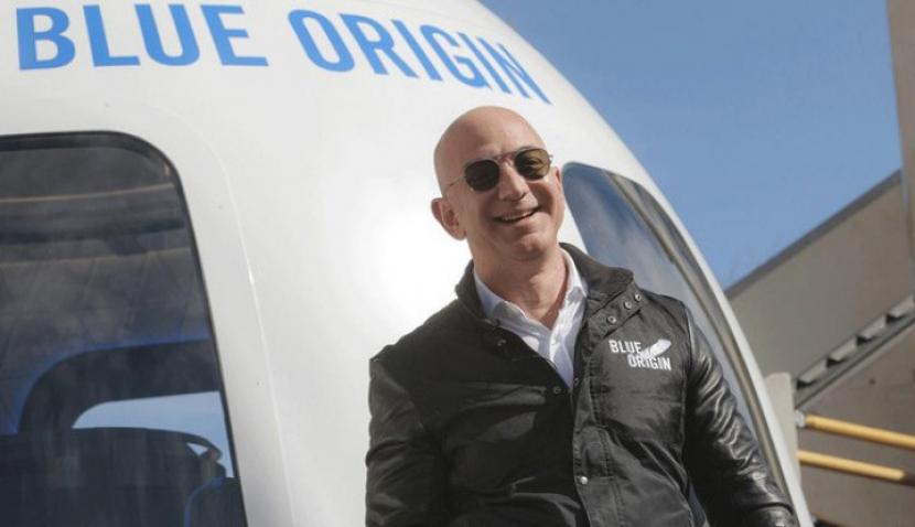 Saingan Perusahaan Luar Angkasa, Elon Musk Bungkam Jeff Bezos. (FOTO: Detik.com)