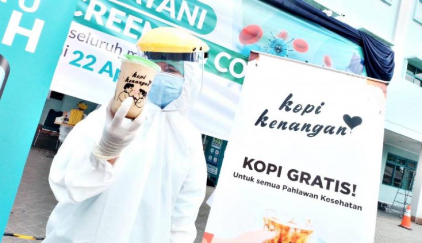 Sepak Terjang Kopi Kenangan hingga Guyuran Cuan Rp1,63 Triliun. (FOTO: Istimewa)