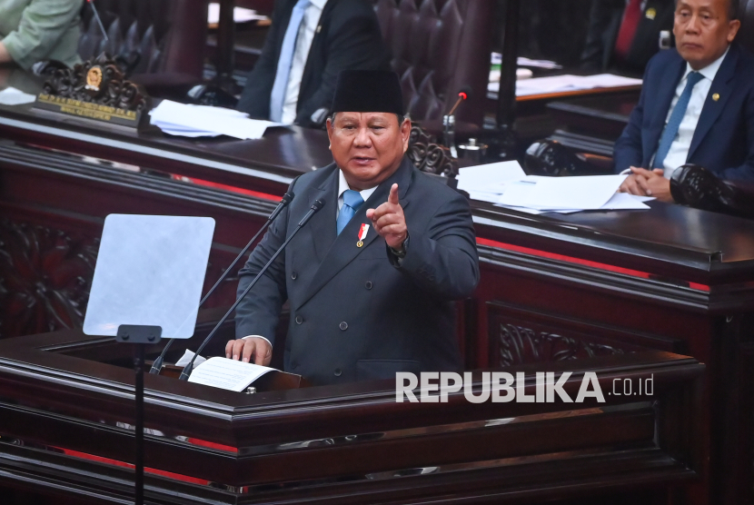 Mengapa Prabowo Sampaikan Langsung Kebijakan Ekonomi Makro di Rapat Paripurna DPR?