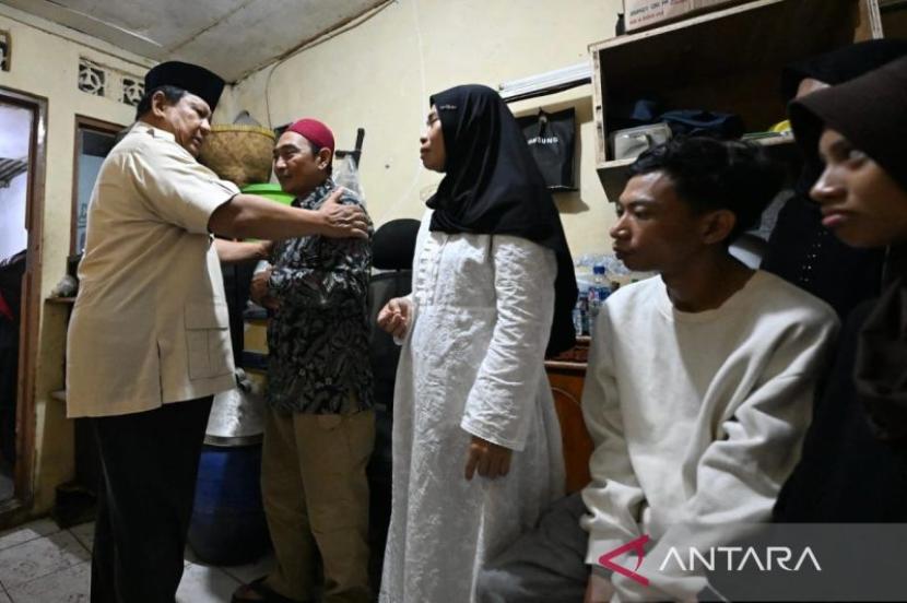 Rumahnya didatangi Prabowo, Ayah Affan minta tegakkan hukum seadilnya.
