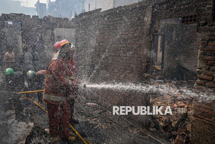 Puluhan Rumah di Tambora Jakarta Hangus Terbakar