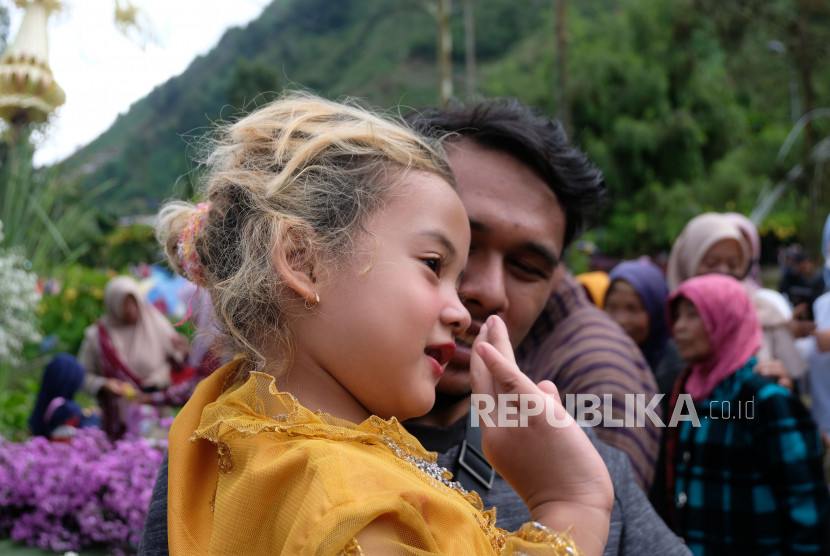 Seorang anak Bajang atau berambut gimbal.