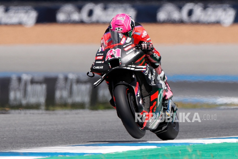 Pembalap Aprilia Racing Aleix Espargaro