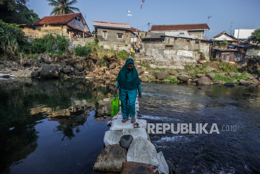Pemprov DKI Jakarta akan merevitalisasi sungai, danau, hingga waduk secara bertahap.
