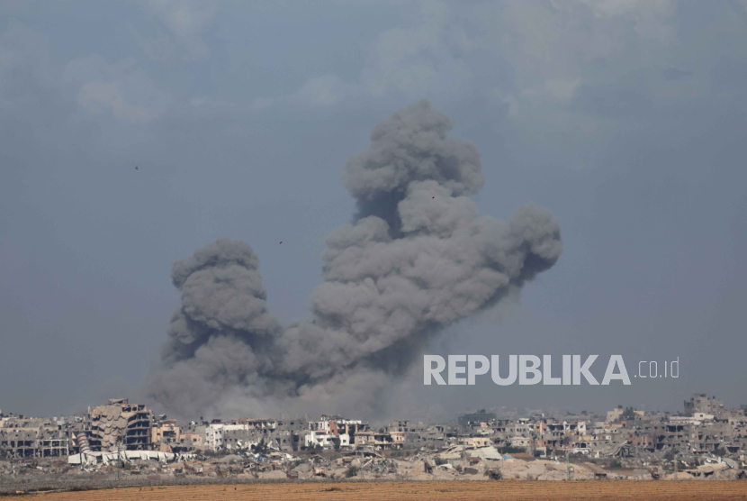 Ilustrasi Israel mengebom area Gaza Palestina. 