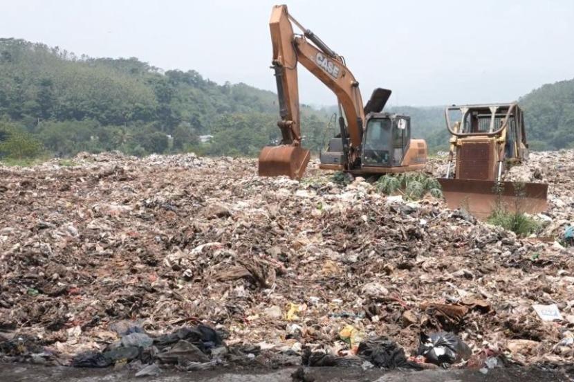 Pemprov sewakan rumah untuk warga Situ Ciburuy yang terevitalisasi.