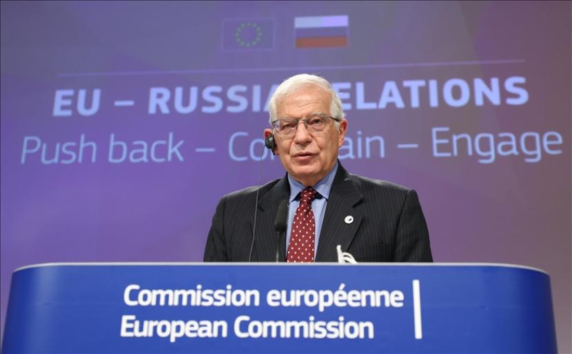 Para menteri luar negeri Uni Eropa pada Senin (21/6) memutuskan untuk memperpanjang sanksi ekonomi terhadap Rusia atas pencaplokan ilegal Semenanjung Krimea dan Sevastopol untuk satu tahun lagi.