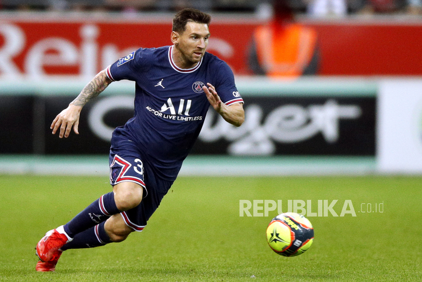 Striker Paris Saint-Germain (PSG) Lionel Messi.