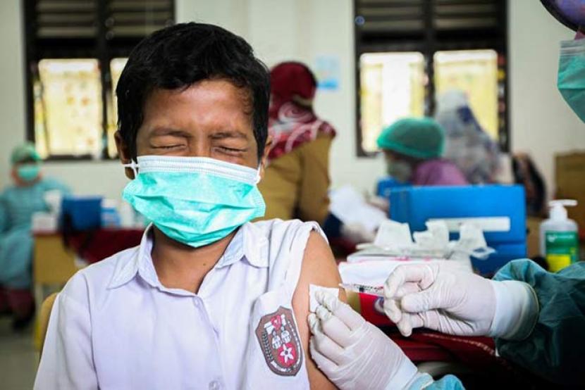 Satu Tahun sejak Program Vaksinasi COVID-19 di Indonesia Dimulai, Bagaimana Hasilnya?