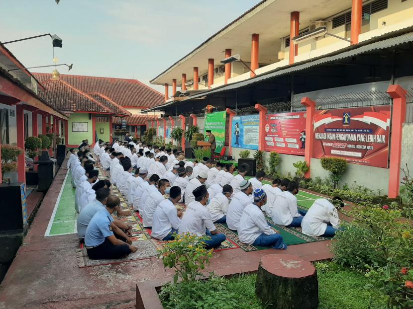 Merdunya Kumandang Takbir di Penjuru Hunian WBP Rutan Purbalingga