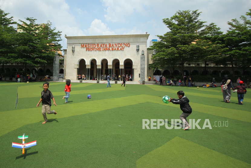 Taman Alun-alun Kota Bandung