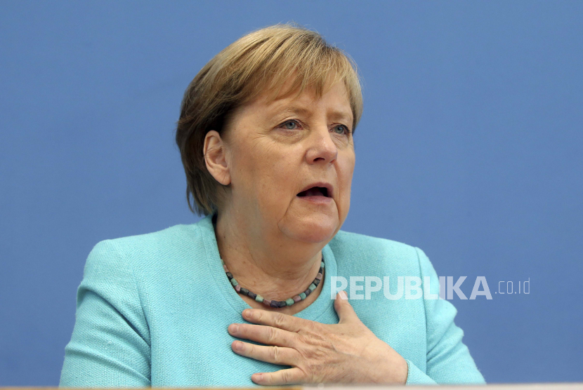 Kanselir Jerman Angela Merkel mengatakan Jerman memiliki tanggung jawab untuk mengevakuasi 10 ribu orang dari Afghanistan.