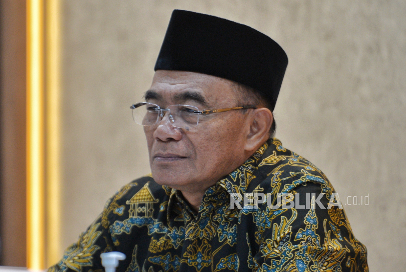 Menteri Koordinator Bidang Pembangunan Manusia dan Kebudayaan (Menko PMK) Muhadjir Effendy