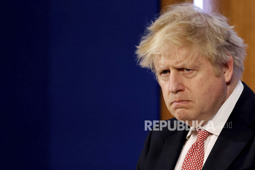 Perdana Menteri Inggris Boris Johnson mengatakan Inggris akan menyediakan 100 juta dolar AS atau 75,6 juta poundsterling untuk Ukraina melalui Bank Dunia