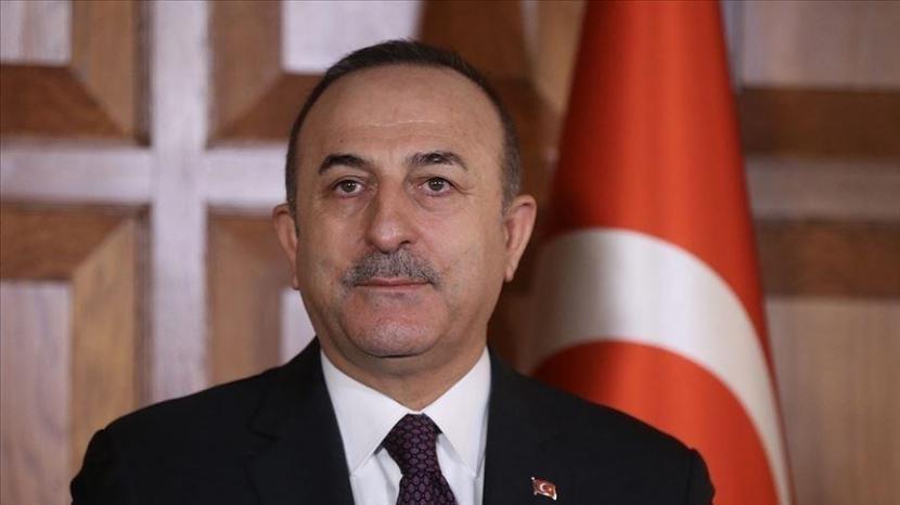 Menteri Luar Negeri Turki Mevlut Cavusoglu mengutuk 