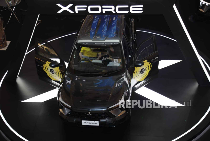 Mitsubishi XForce cocok untuk orang Indonesia yang ingin mengendarai mobil berat tapi tinggi. 