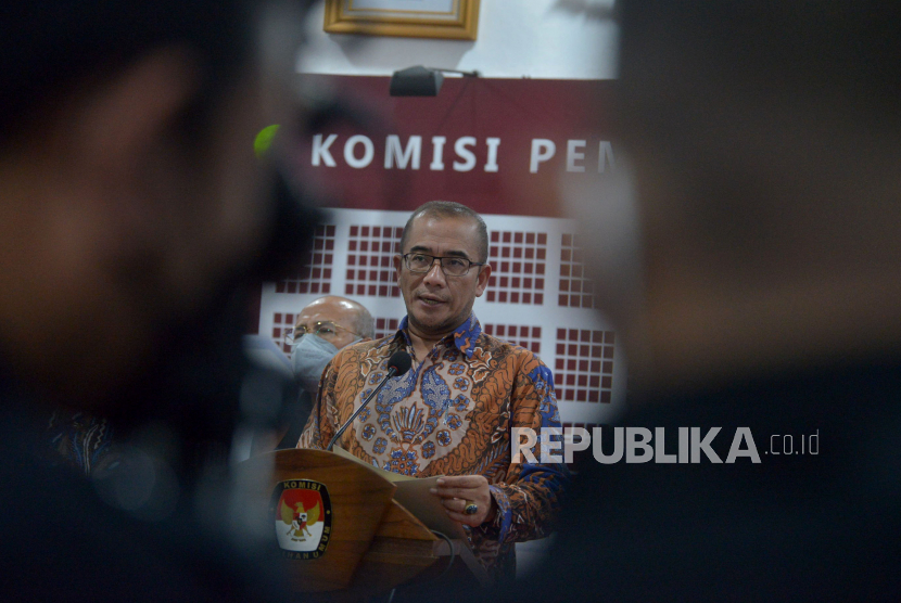 Ketua KPU Hasyim Asyari. Belakangan jajaran KPU menerima tuduhan dan tudingan terkait kinerja mereka sebagai penyelenggara pemilu. (ilustrasi)
