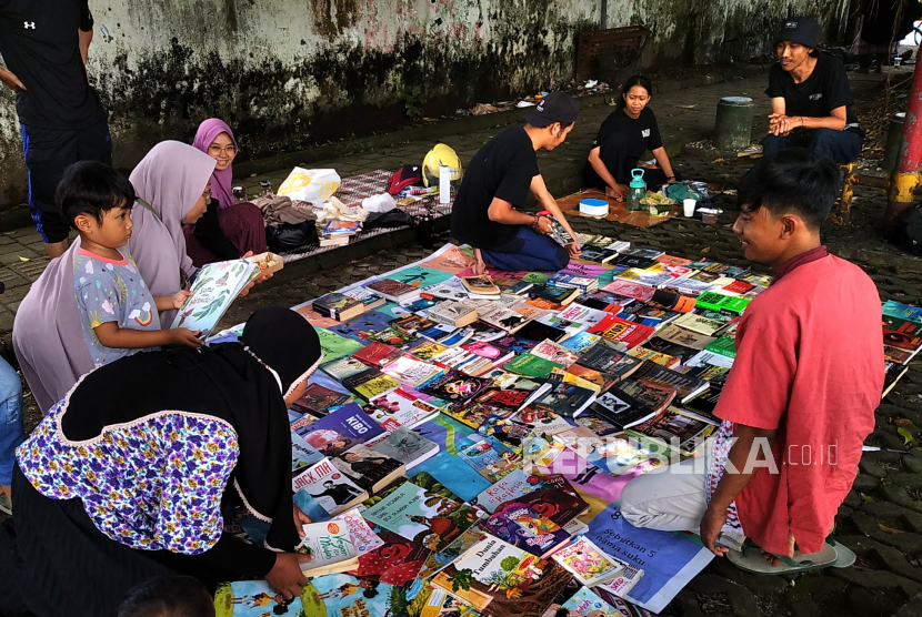 Ilustrasi rumah literasi.